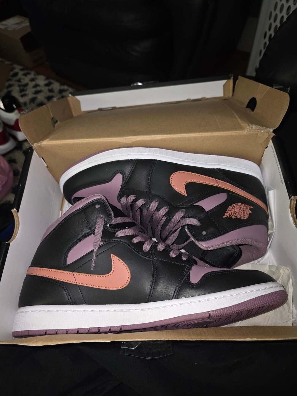 Nike Air Jordan 1 Mid SE Black Sky J Mauve